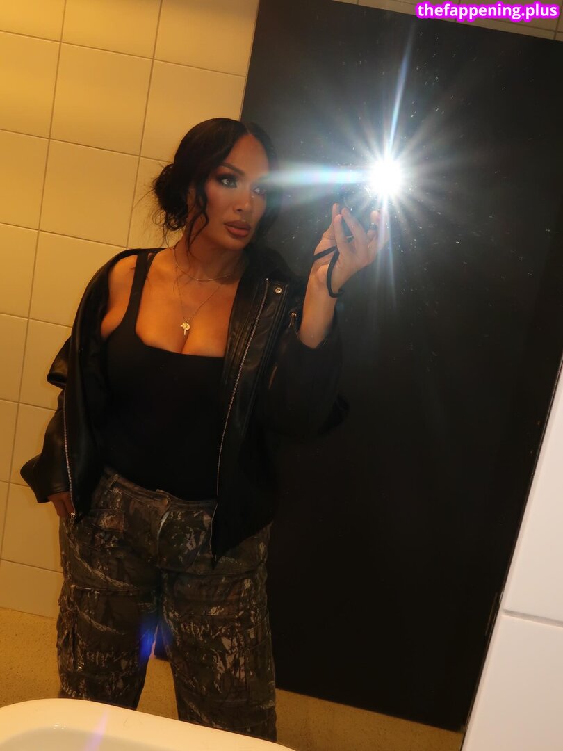 Nia Jax