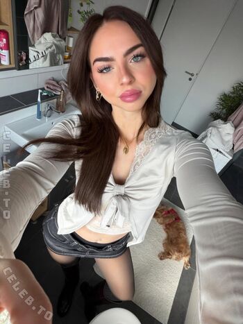 Nika Sofie