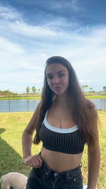 NikkiiRyderr