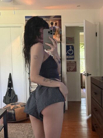 Nikkiistar