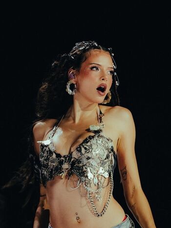 Nina Chuba