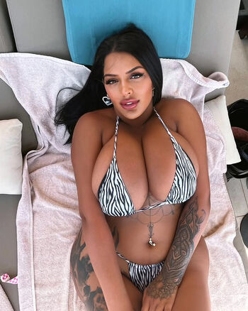Nivien Kharbeiti