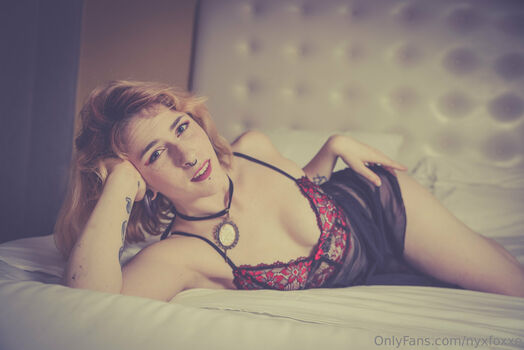 nyxfoxxe