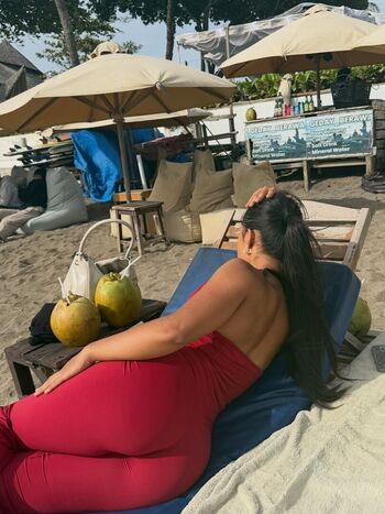 Okyyoliviaa