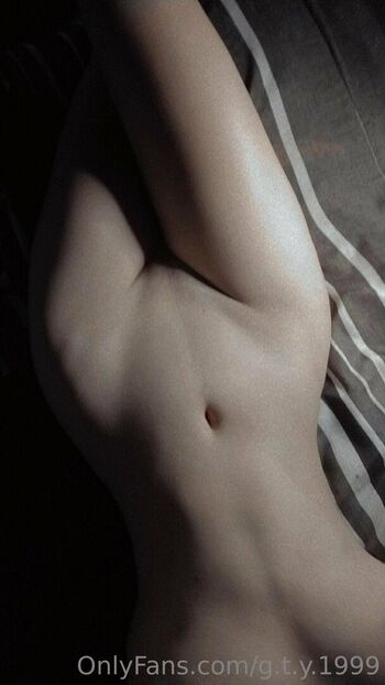 Pocket_doll_yisin