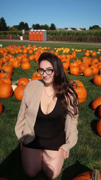 qveenjulia