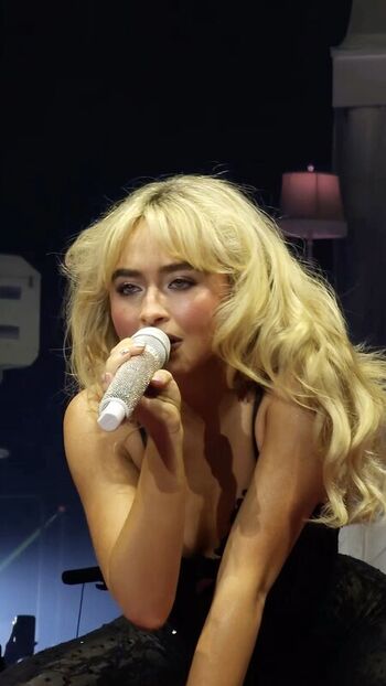Sabrina Carpenter