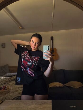 Sara_blane