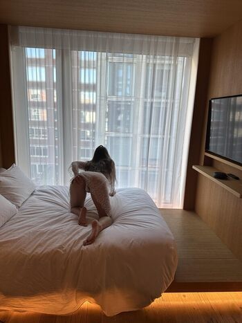 sexyexhibitiontaylor