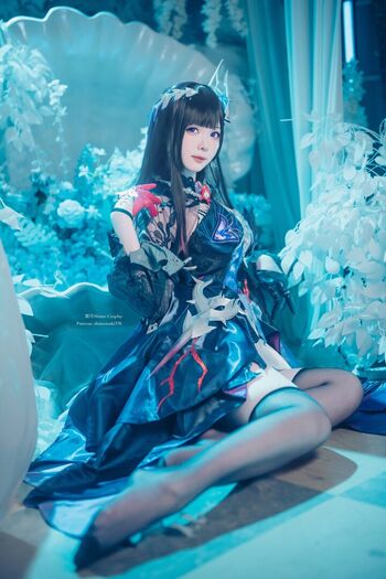 Shimo (霜月/shimotsuki18/shimotsukiTW)