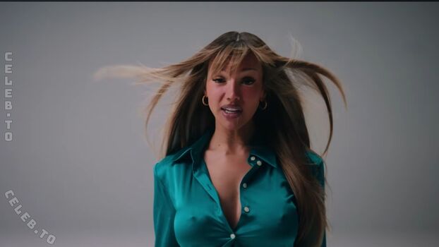 Shirin David