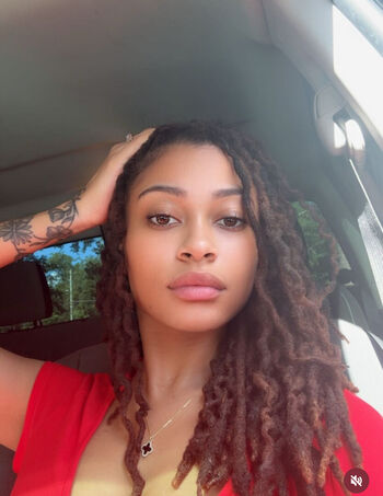 simplyparisb