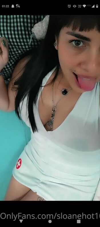 sloanehot10