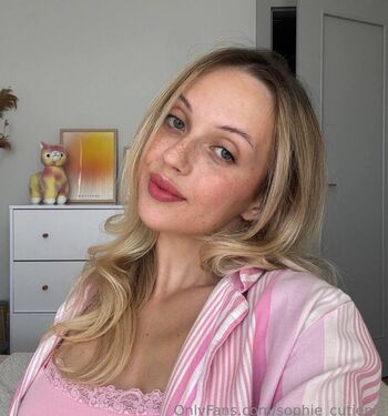 sophie_cutiepie