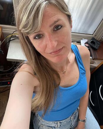 stillpayingformydivorce