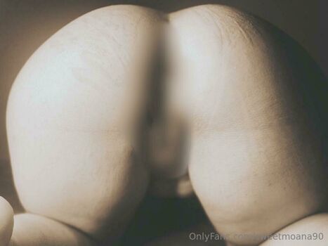 sweetmoana90