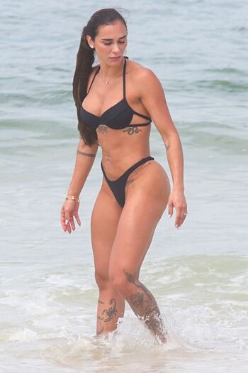 Tainá Castro Militão