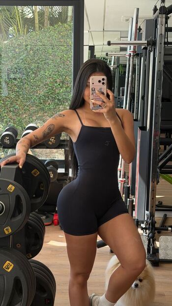 Taina Costa