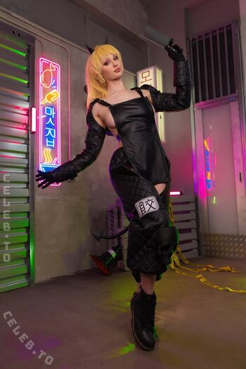 TniweCosplay