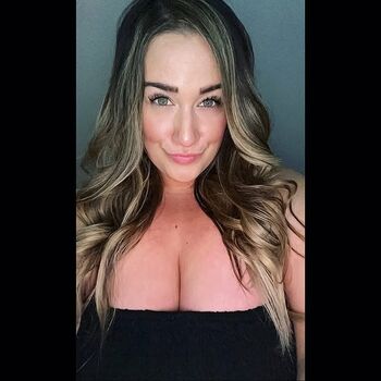 Tori hawthorn