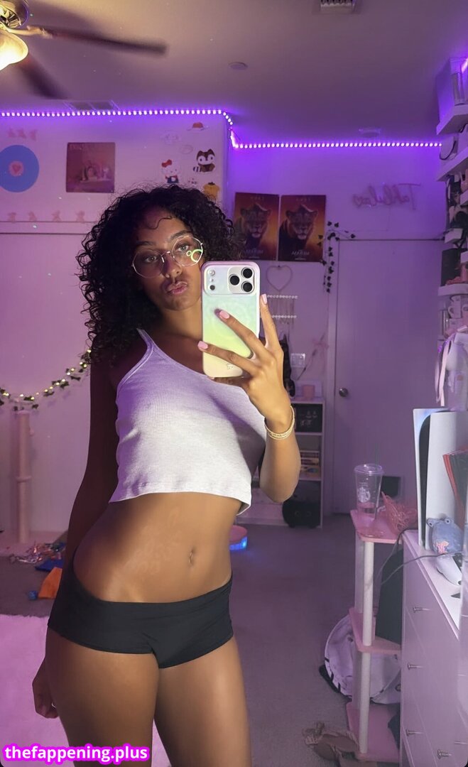 https: / ttahlula Nude OnlyFans Photo #150