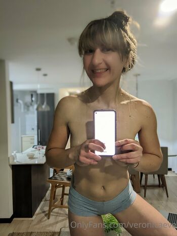 veronicaeve