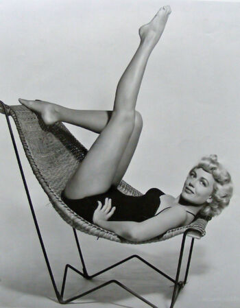 Vintage Sexy Celebs