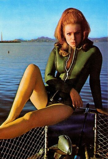 Vintage Starlets