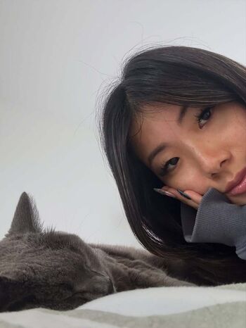Vivian Marie Wong