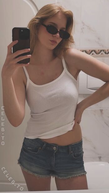 Vivien Michelle