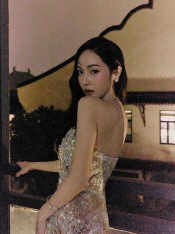 WomenK-pop