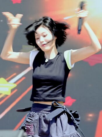 WomenK-pop