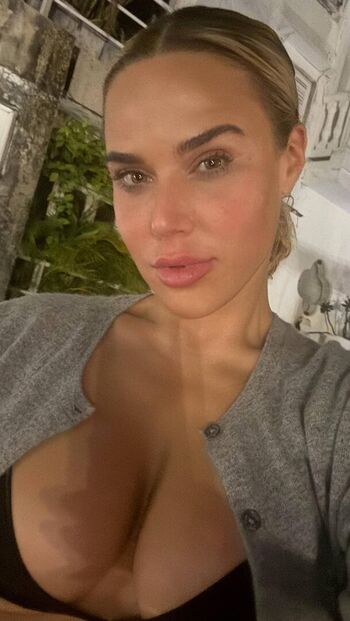 WWE Lana