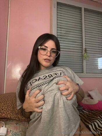xxluanaxx