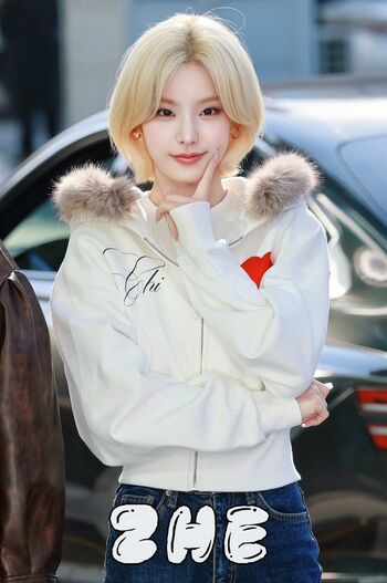 Yeji - ITZY (예지, Hwang Ye-ji)