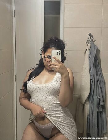 Yourqueen04