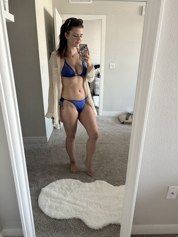 Zoe Lucas