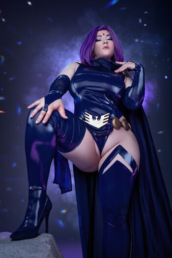 Zoe Volf Cosplay
